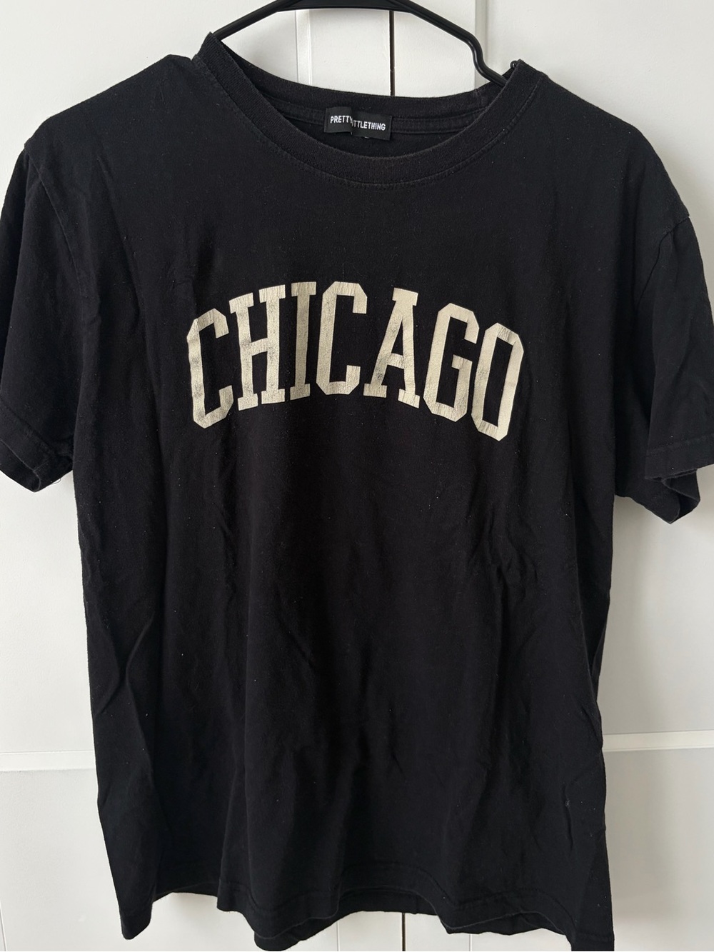 Pretty Little Thing TShirt - Picture 4 of 4